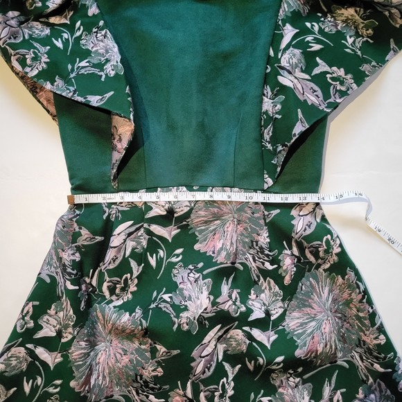 Raquel Couture Green Pink Boutique Midi Short Sleeve Dress Womans Size 4 - Picture 9 of 9